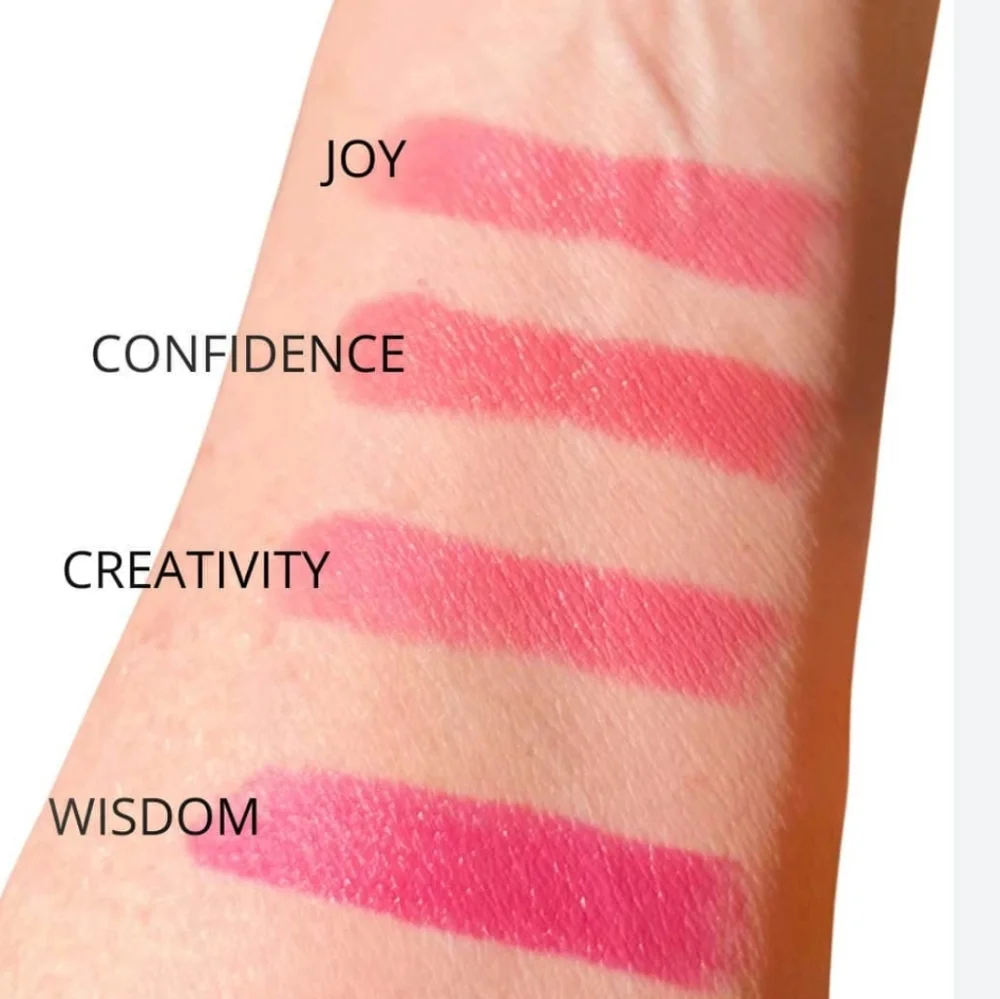 ❇️🧚‍♀️COURAGE Bareminerals Mineralist Hydra Smoothing Lipstick NWOBox